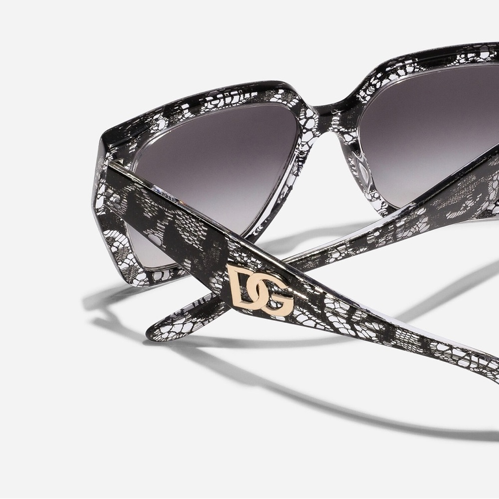 New in Box Dolce & Gabbana Current Season 2024 Oversized Sunglasses (NIB) - Picture 6 of 10